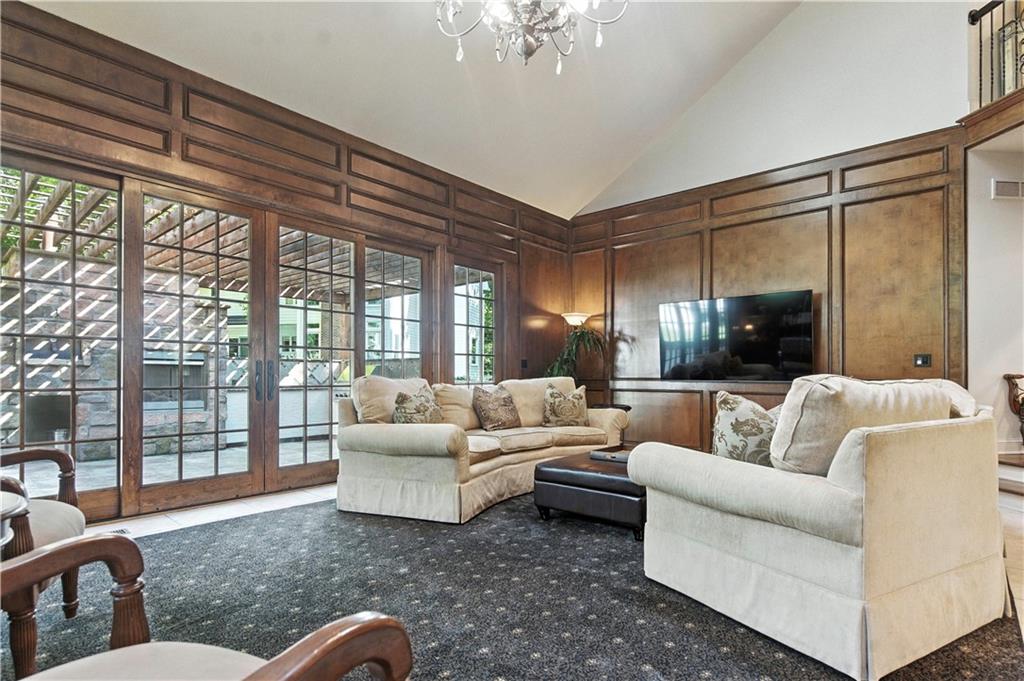 11210 Juniper Street