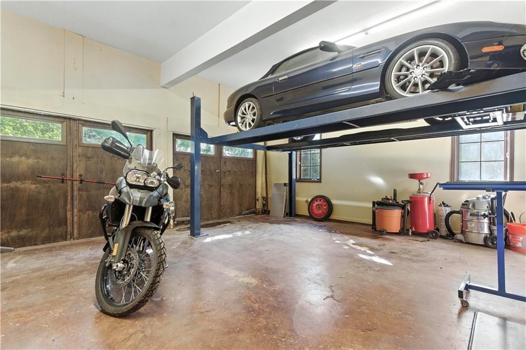 11210 Juniper Street