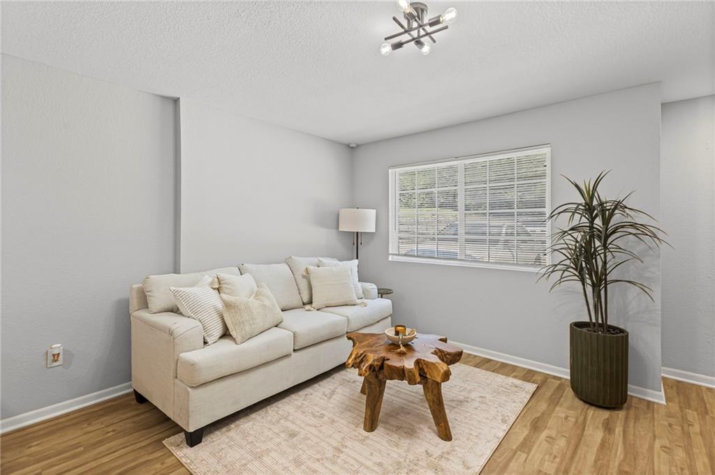 1506 W 25th Court Unit: E5