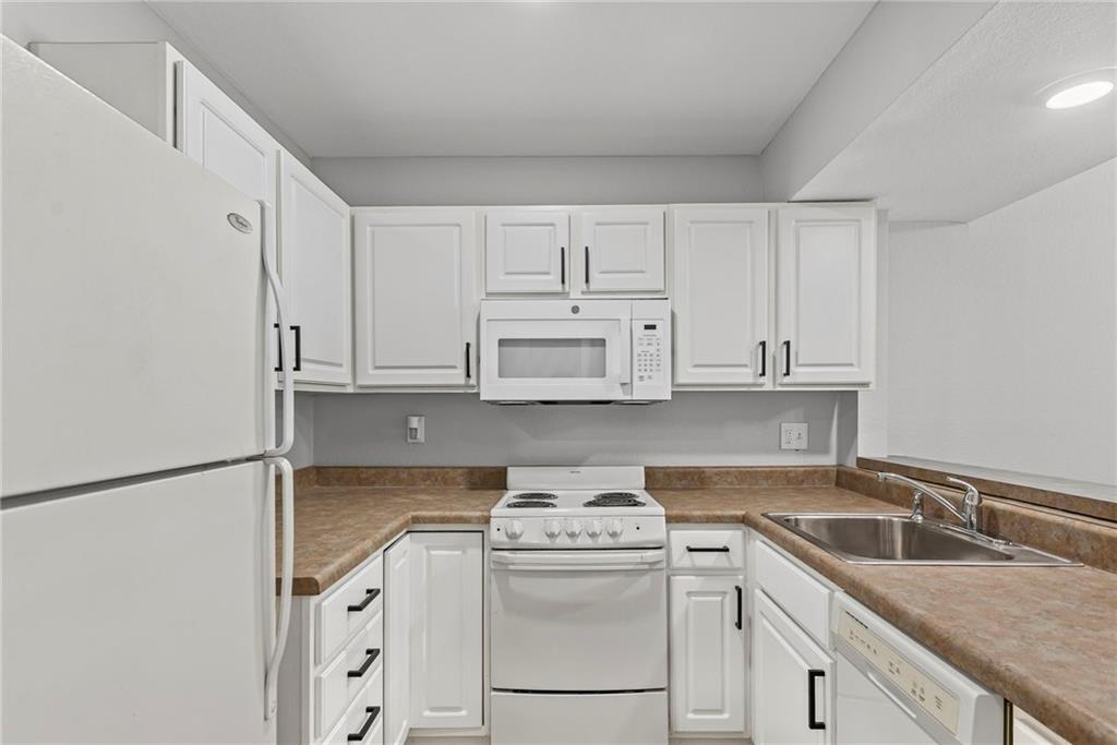 1506 W 25th Court Unit: E5