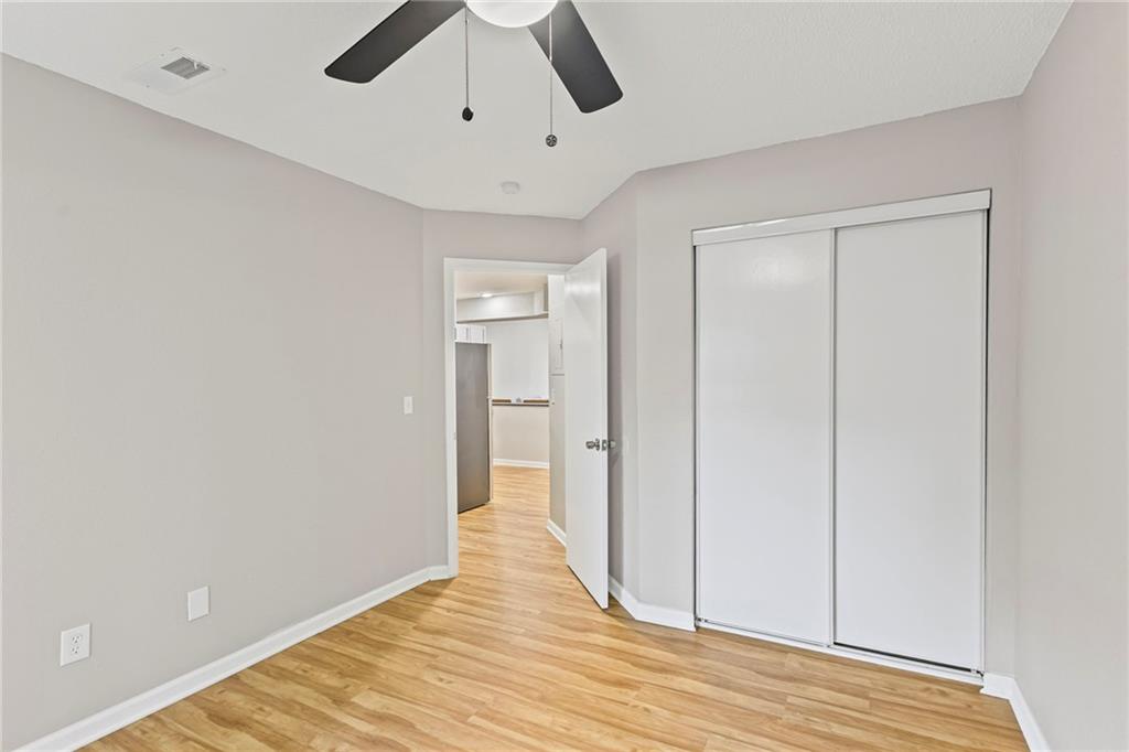 1502 W 25th Court Unit: D7