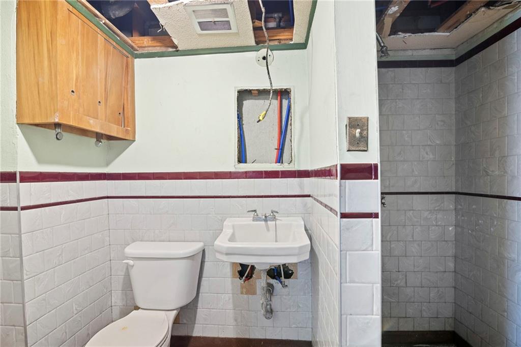 611 N Washington Boulevard