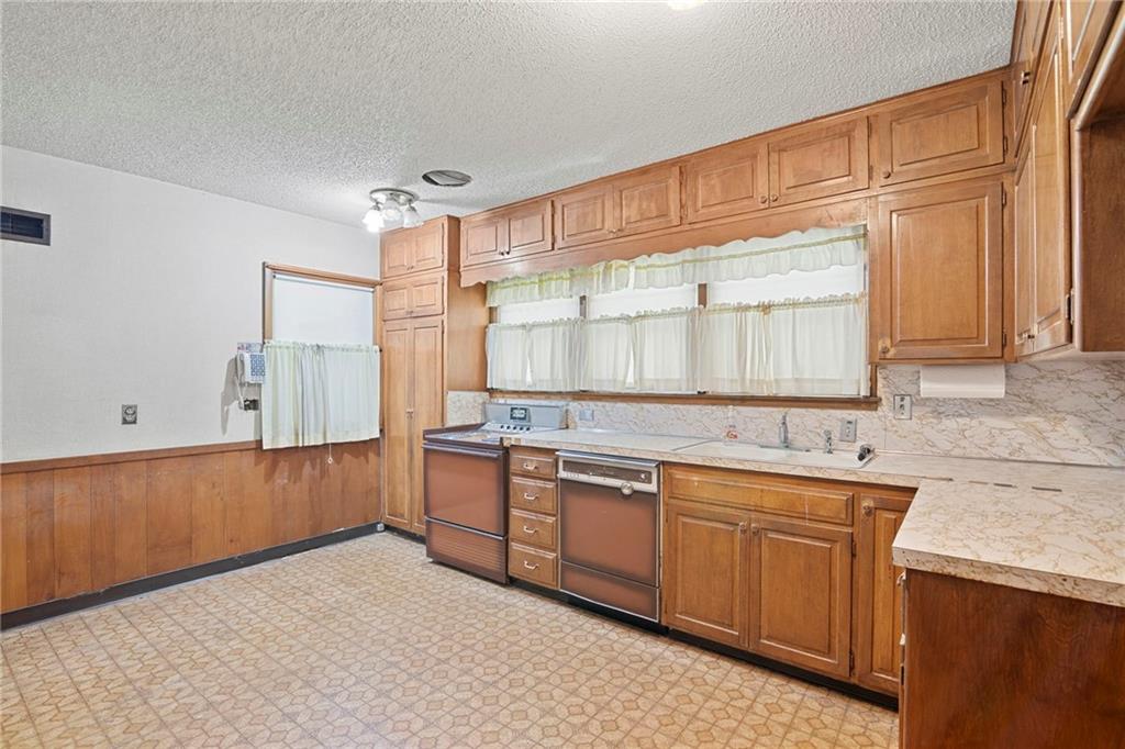 611 N Washington Boulevard