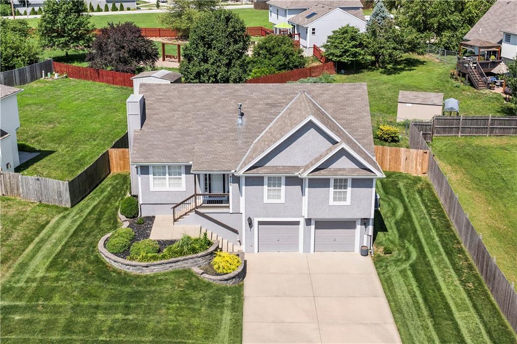 8120 N Myrtle Street