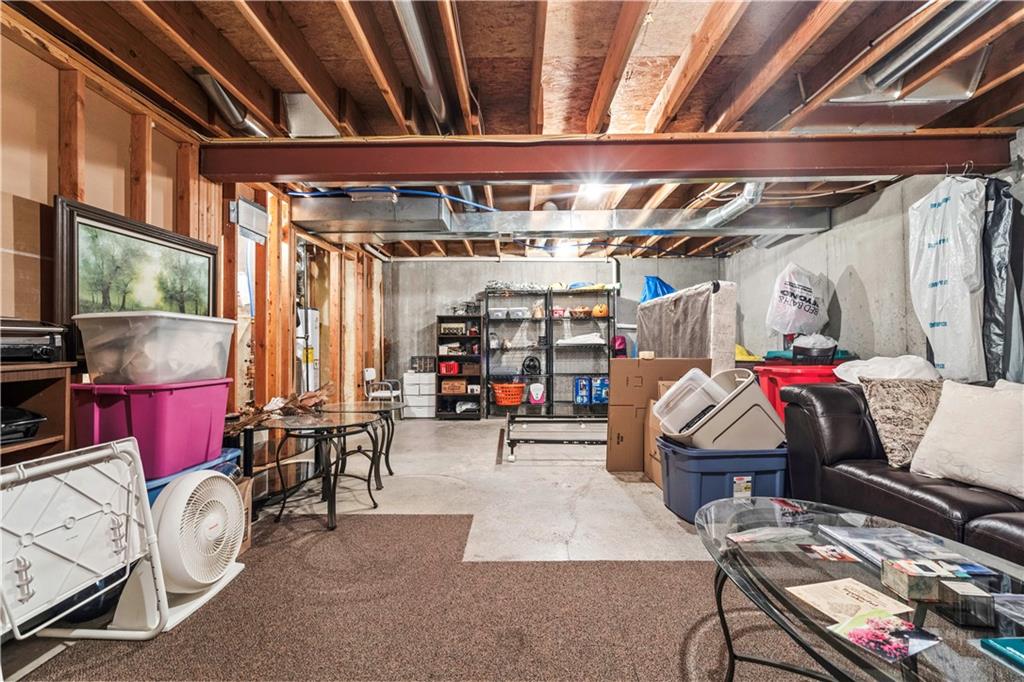 8120 N Myrtle Street