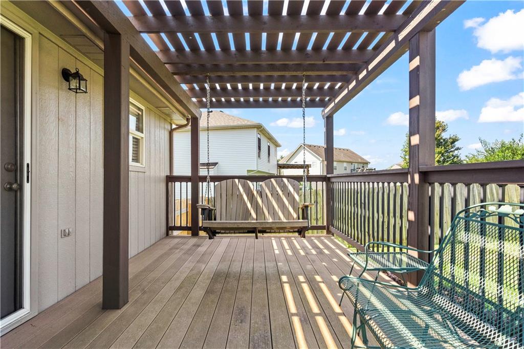 8120 N Myrtle Street