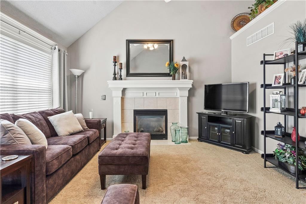 8120 N Myrtle Street