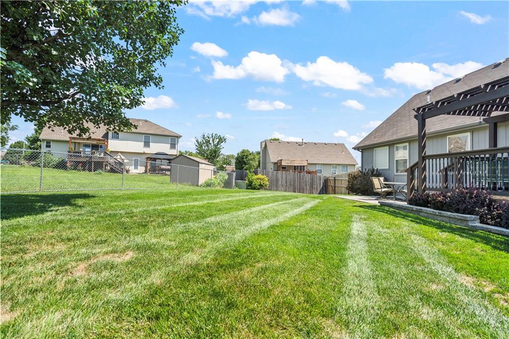 8120 N Myrtle Street