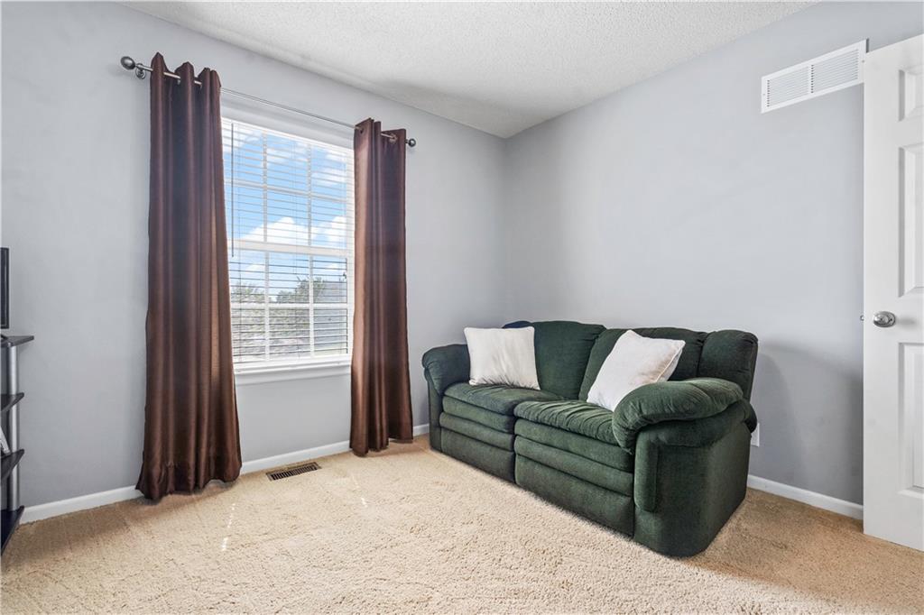 8120 N Myrtle Street