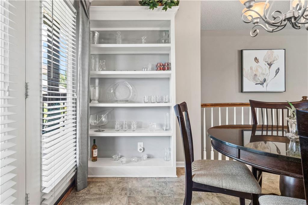 8120 N Myrtle Street