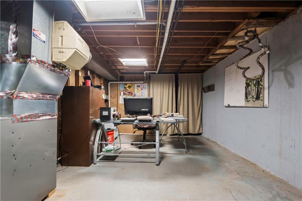 39410 W 151st Street