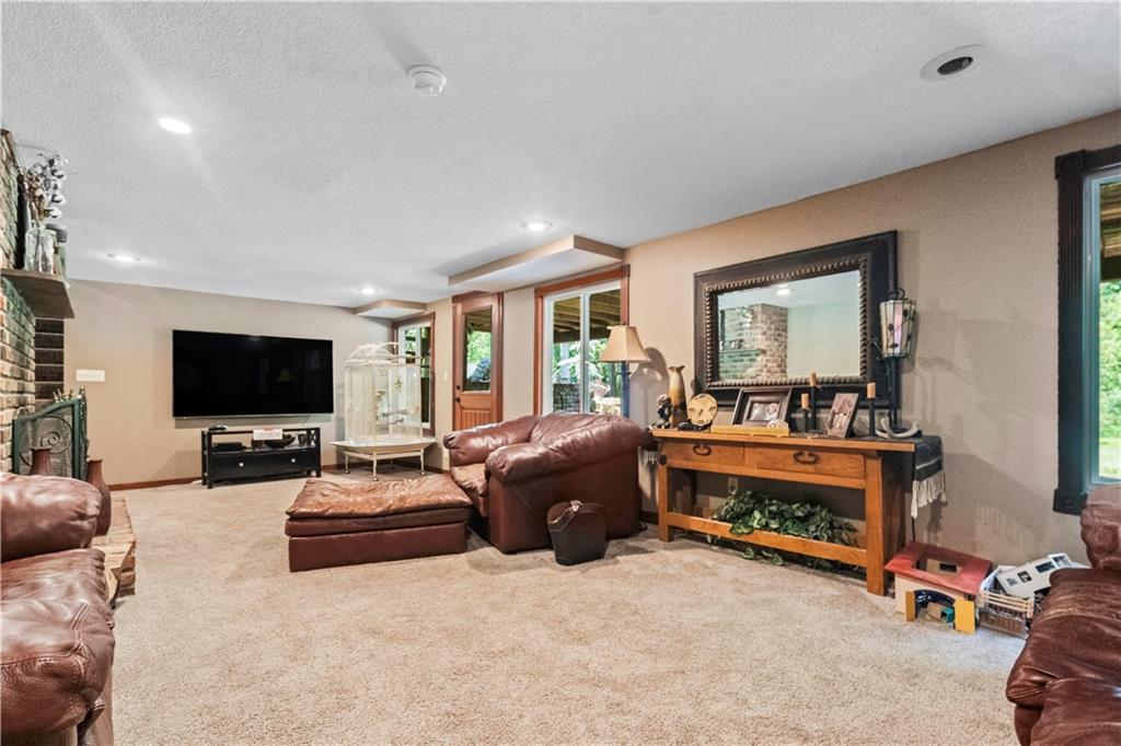 39410 W 151st Street