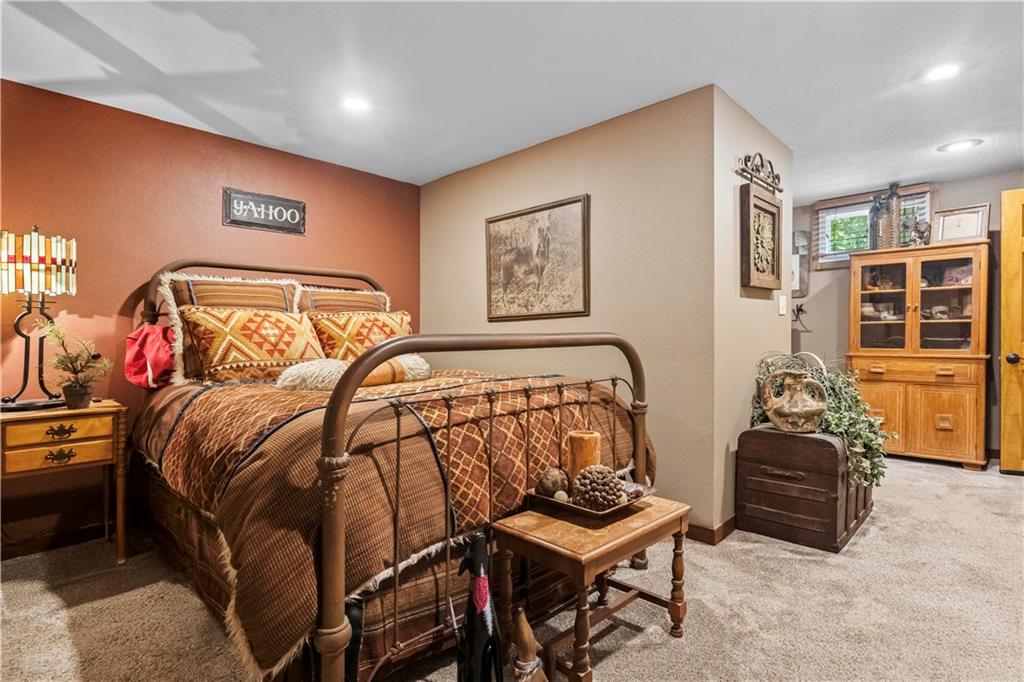 39410 W 151st Street