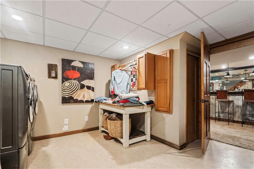 39410 W 151st Street