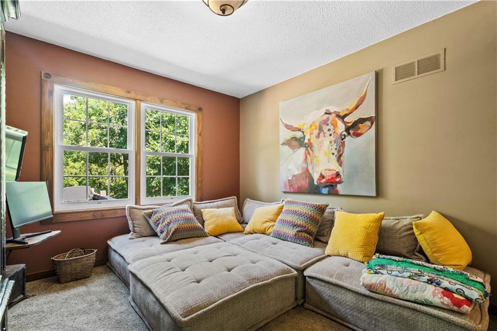 39410 W 151st Street