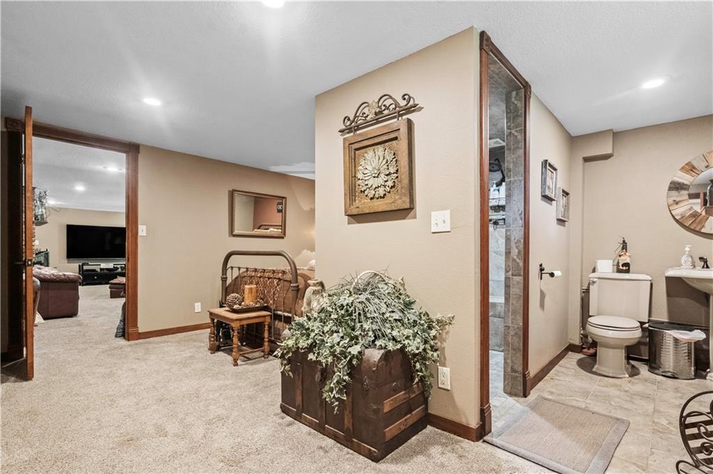 39410 W 151st Street