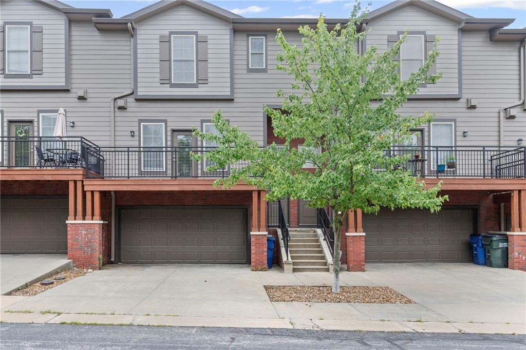 5245 Overland Drive Unit: A20