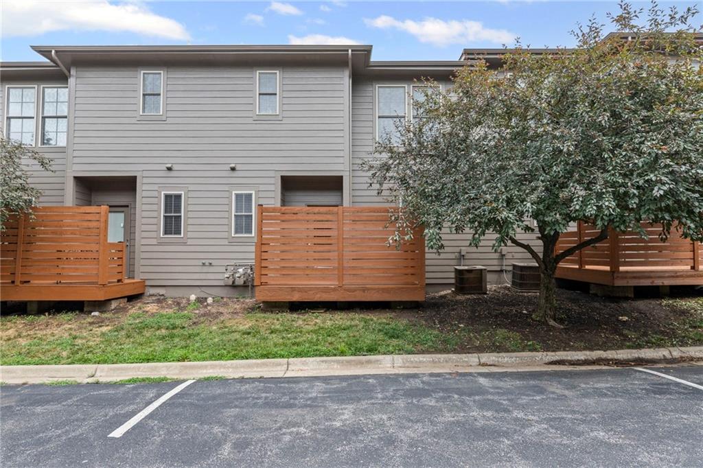 5245 Overland Drive Unit: D2