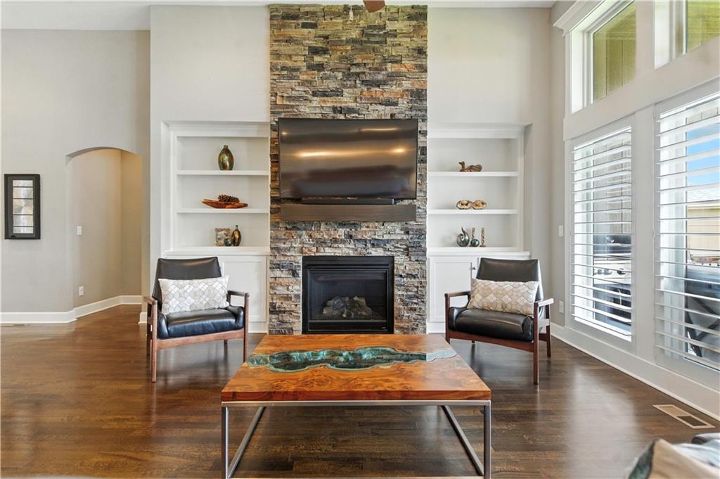 9649 Apple Blossom Lane