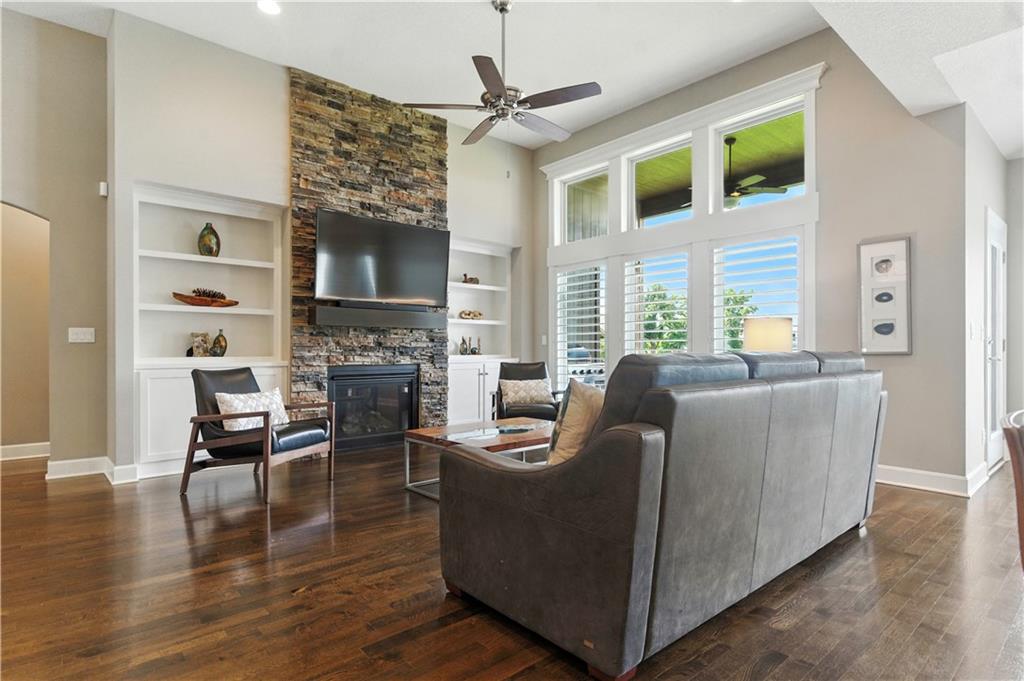 9649 Apple Blossom Lane