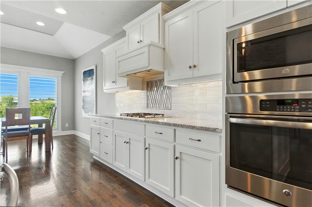 9649 Apple Blossom Lane