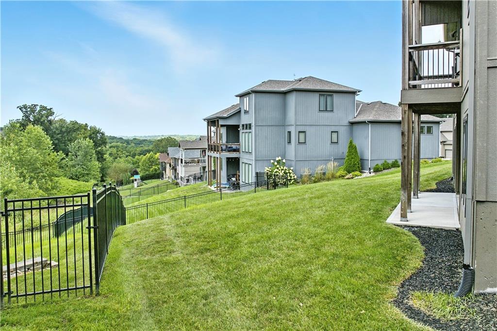 9649 Apple Blossom Lane