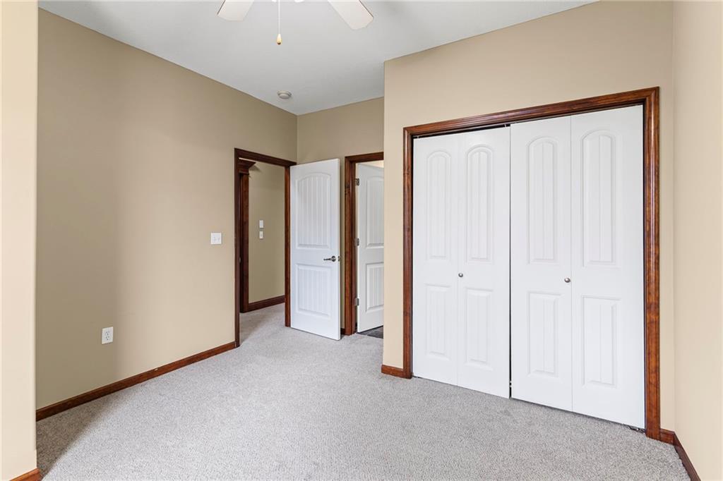 5245 Overland Drive Unit: D1