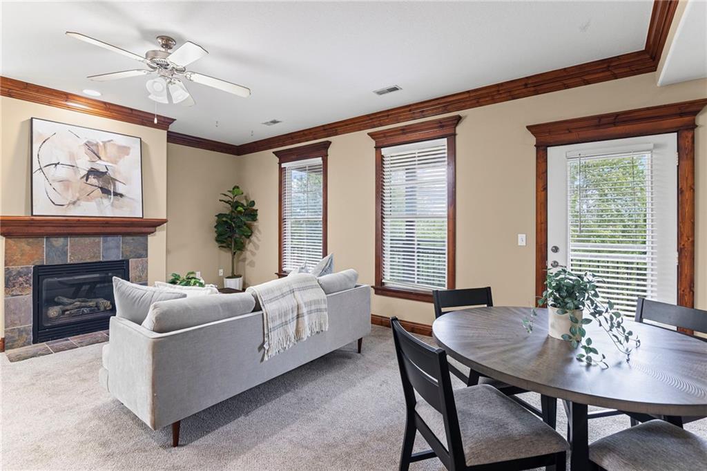 5245 Overland Drive Unit: D1