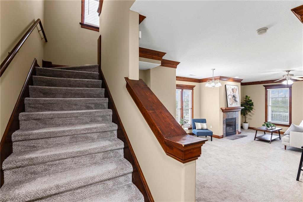 5245 Overland Drive Unit: D1