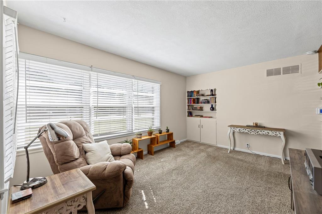 619 S Harrison Street