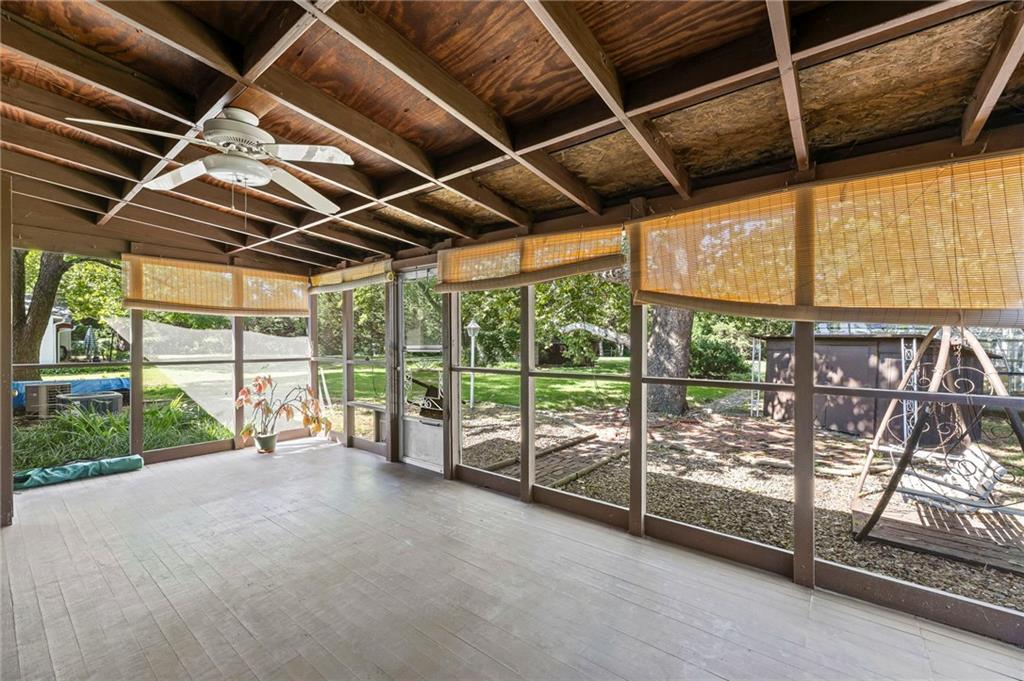 619 S Harrison Street