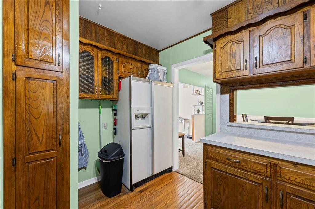 619 S Harrison Street