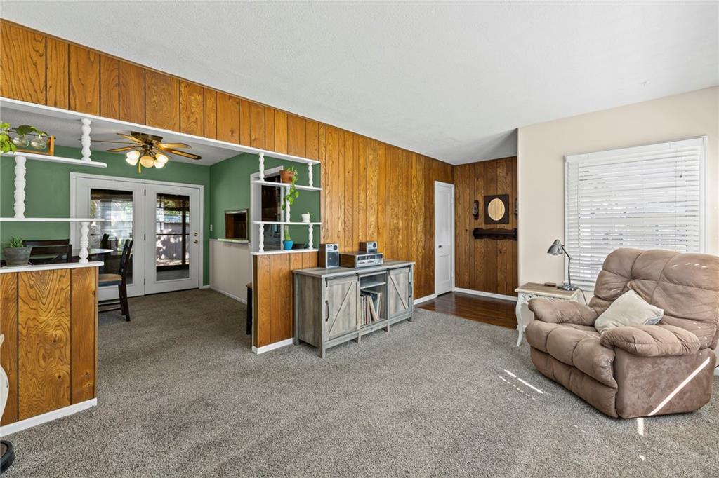 619 S Harrison Street