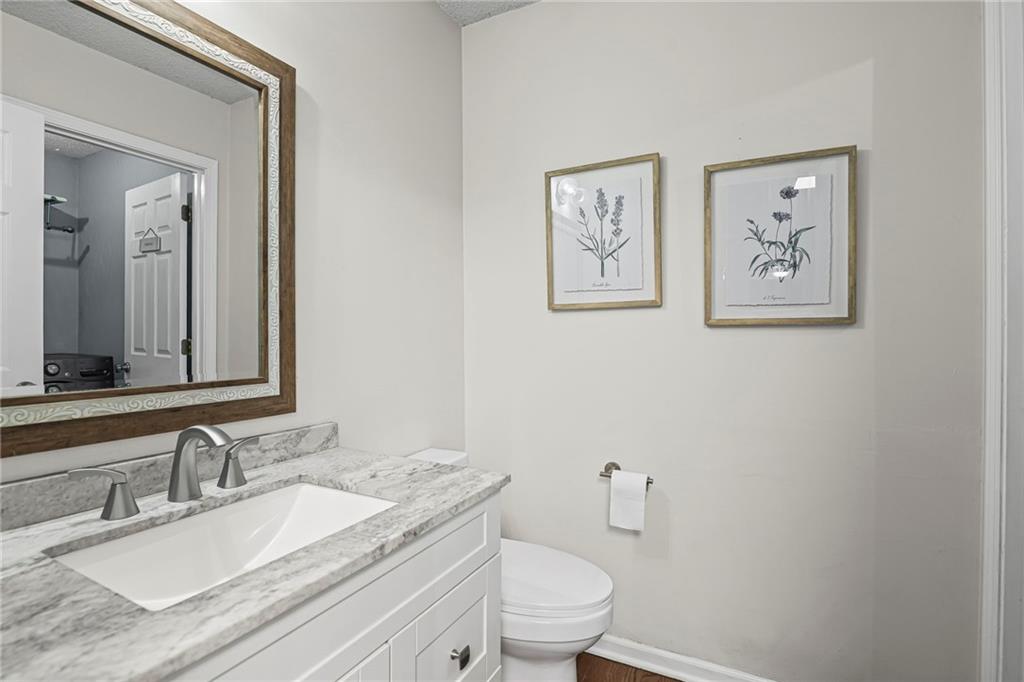 12496 S Shannan Circle