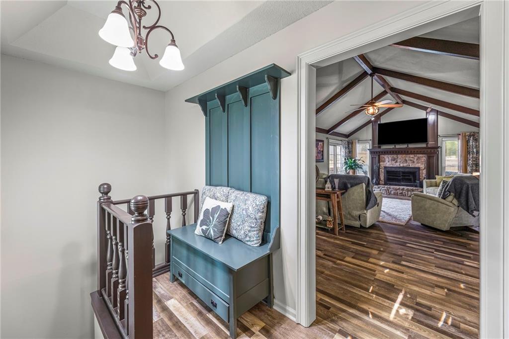 1113 NW Roanoke Drive