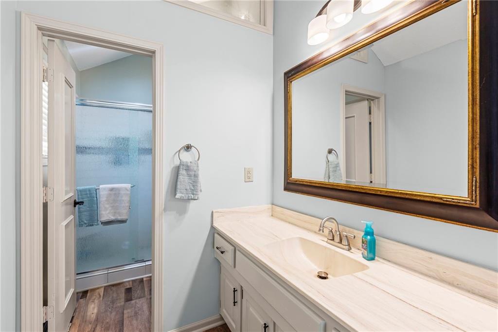 1113 NW Roanoke Drive