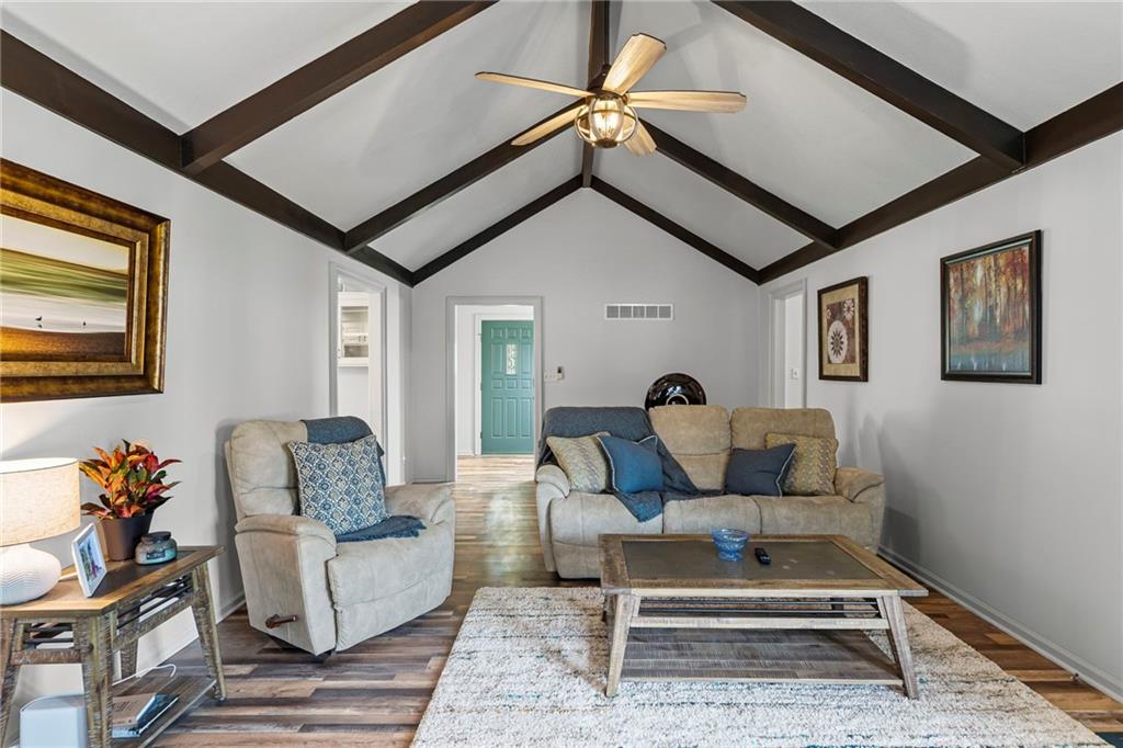 1113 NW Roanoke Drive