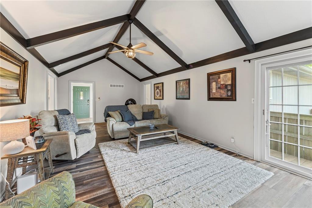 1113 NW Roanoke Drive