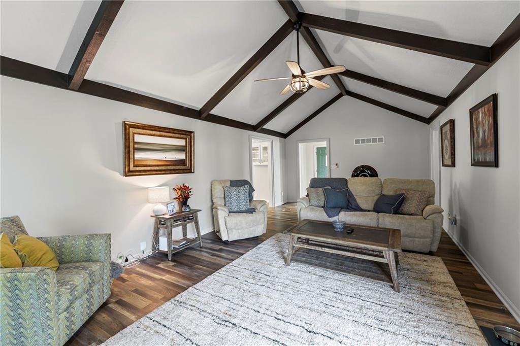 1113 NW Roanoke Drive