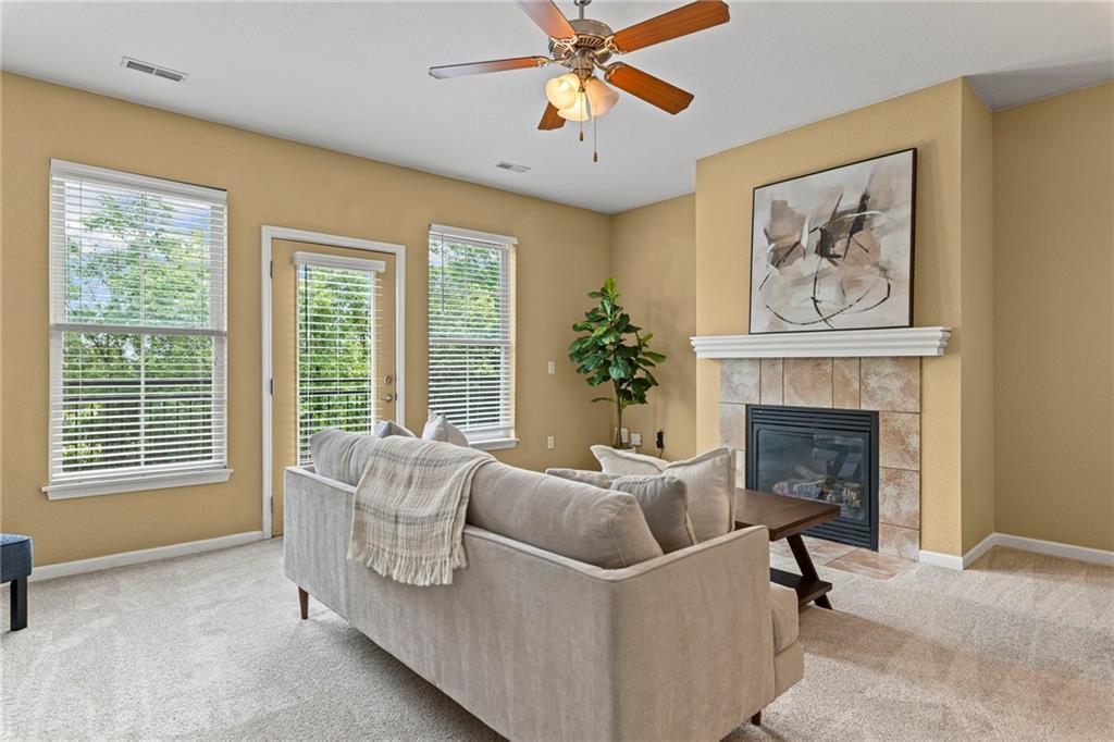 5245 Overland Drive Unit: D5