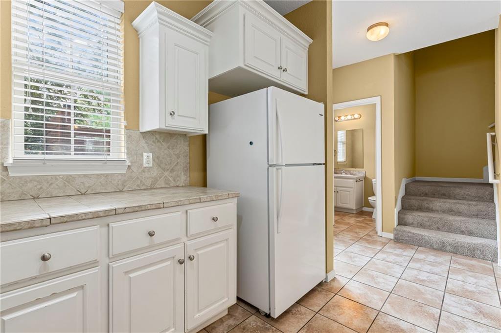 5245 Overland Drive Unit: D5