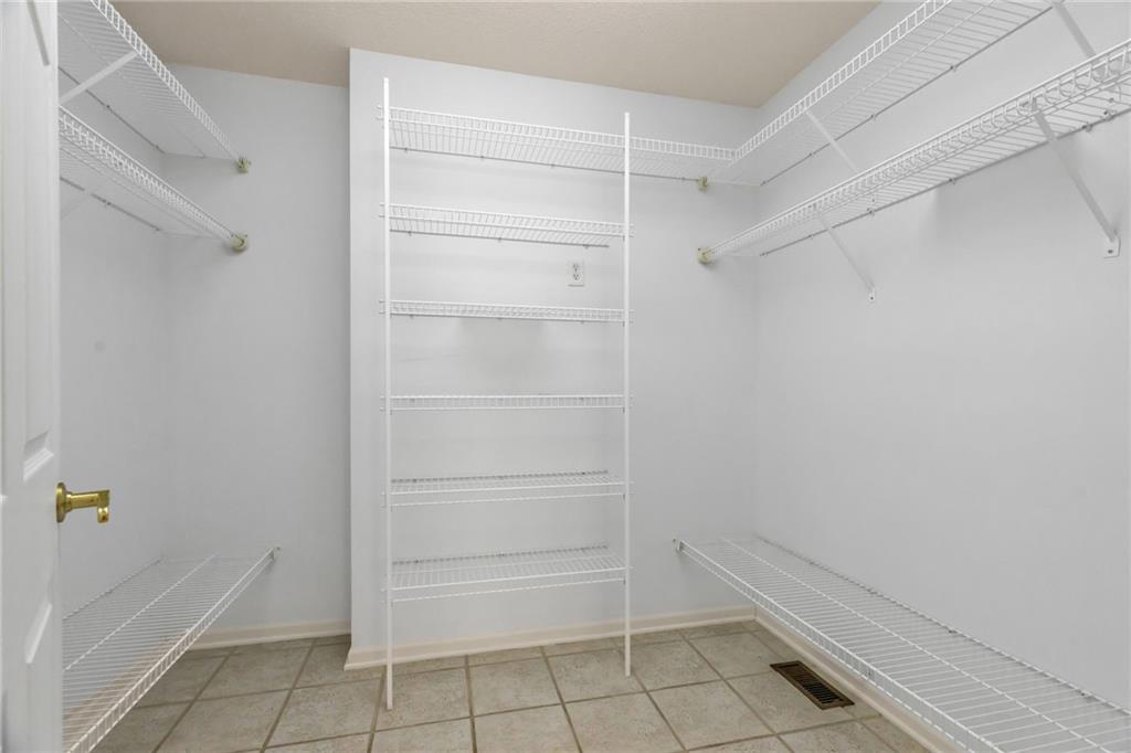 3413 S Victoria Drive