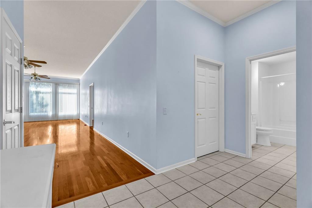 3413 S Victoria Drive