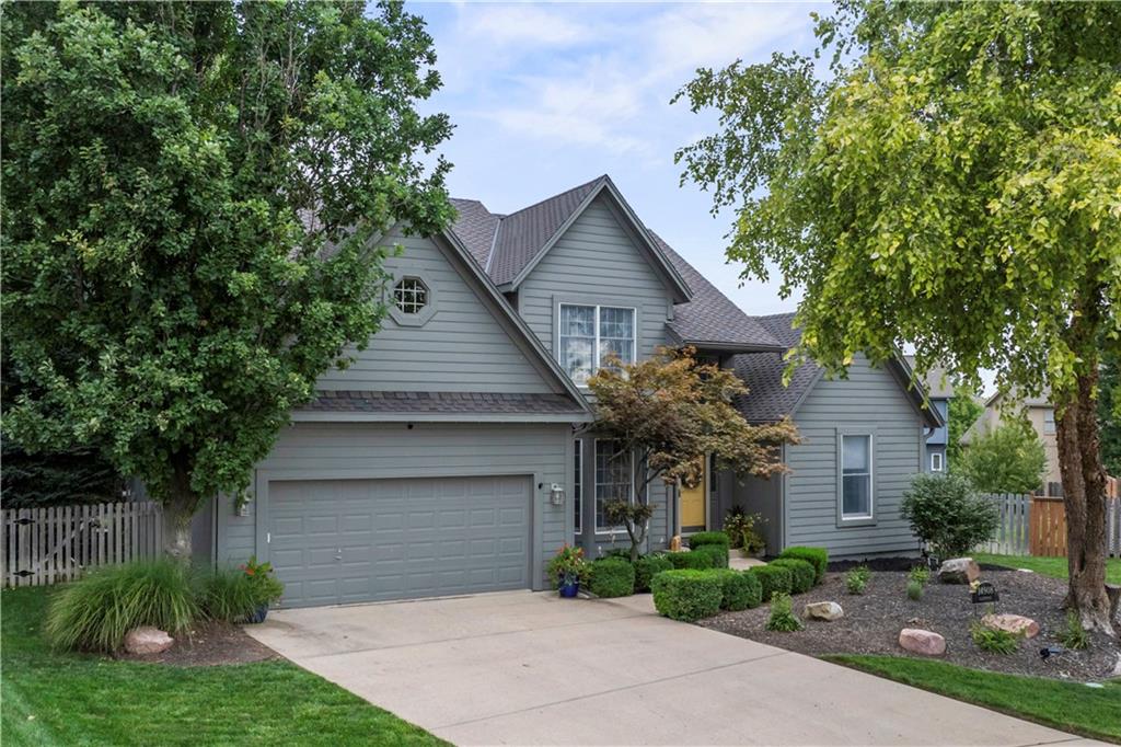 14908 Glenwood Avenue