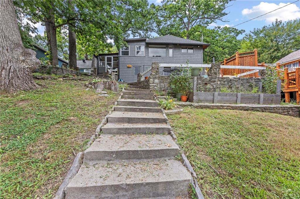 205 Lake Forest Drive