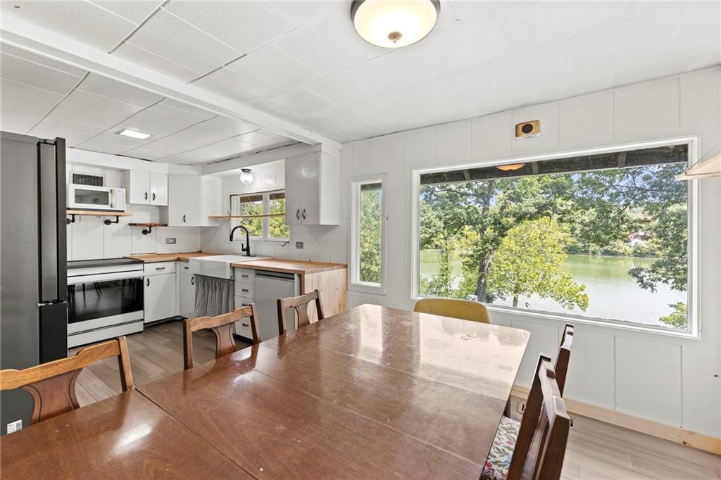 205 Lake Forest Drive