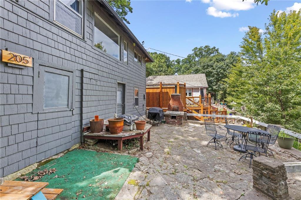 205 Lake Forest Drive