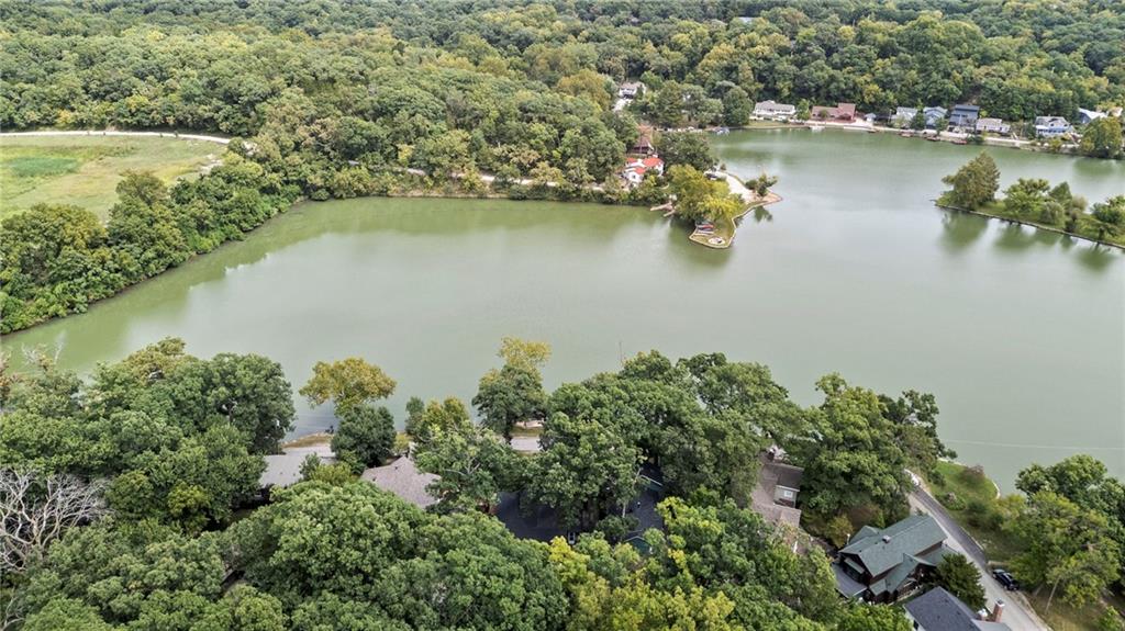 205 Lake Forest Drive