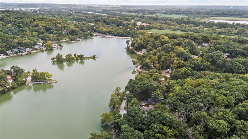 205 Lake Forest Drive