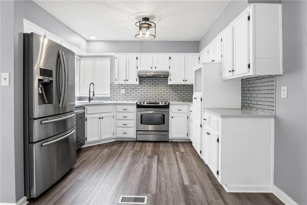 18120 E 25th Terrace